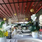 Perla E Dumrese, Bar-restaurant-hotel 4* Belsh