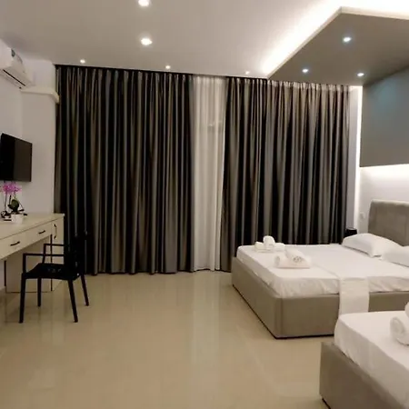 Perla E Dumrese, Bar-restaurant-hotel 4*