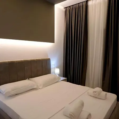 Hotel Perla E Dumrese, Bar-restaurant-hotel